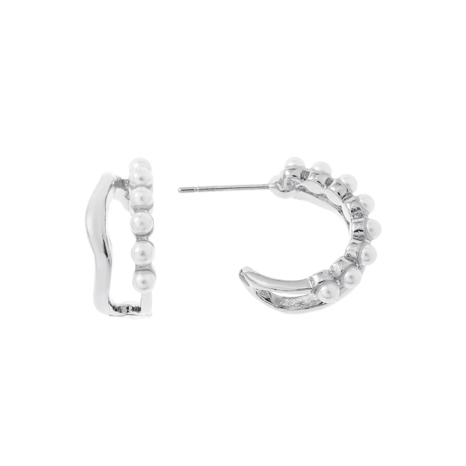 Silverfärgade örhängen, vågiga C-hoops med pärlor 1,7 cm